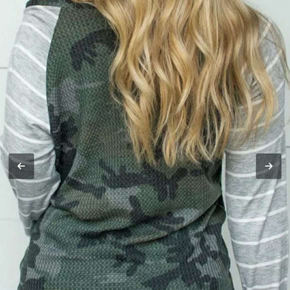 Thermal Camo Striped Top - Picture 4 of 8